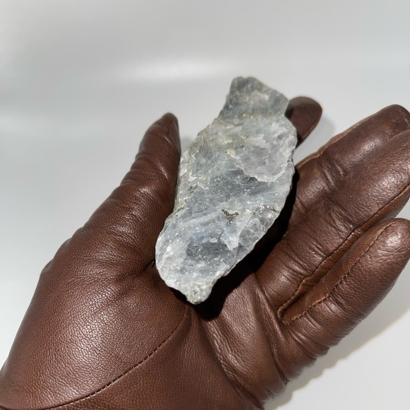 Raw Labradorite chunk A. - Picture 16 of 16